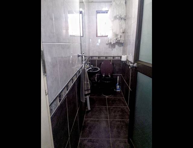 4 BEDROOM FREEHOLD FOR SALE IN WITPOORTJIE
